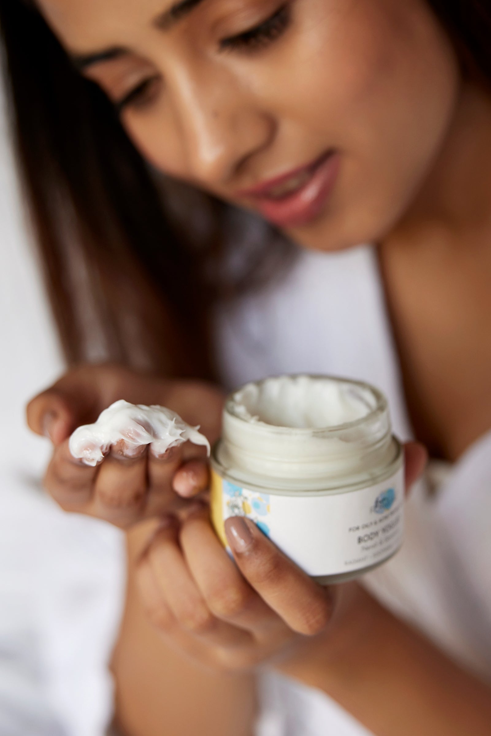 RADIANT SOOTHING LUSCIOUS BODY YOGURT