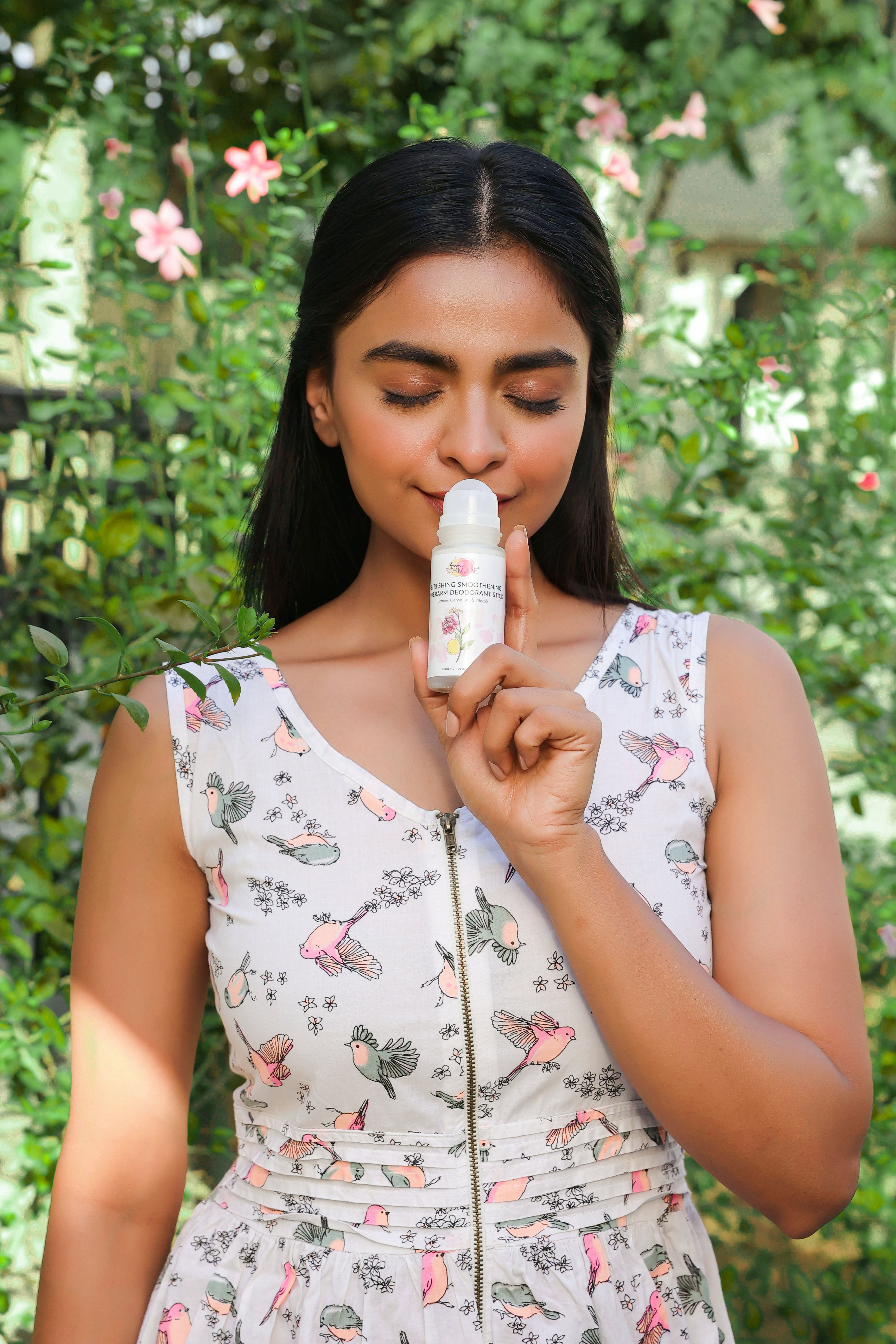 REFRESHING SMOOTHENING UNDERARM DEODORANT STICK
