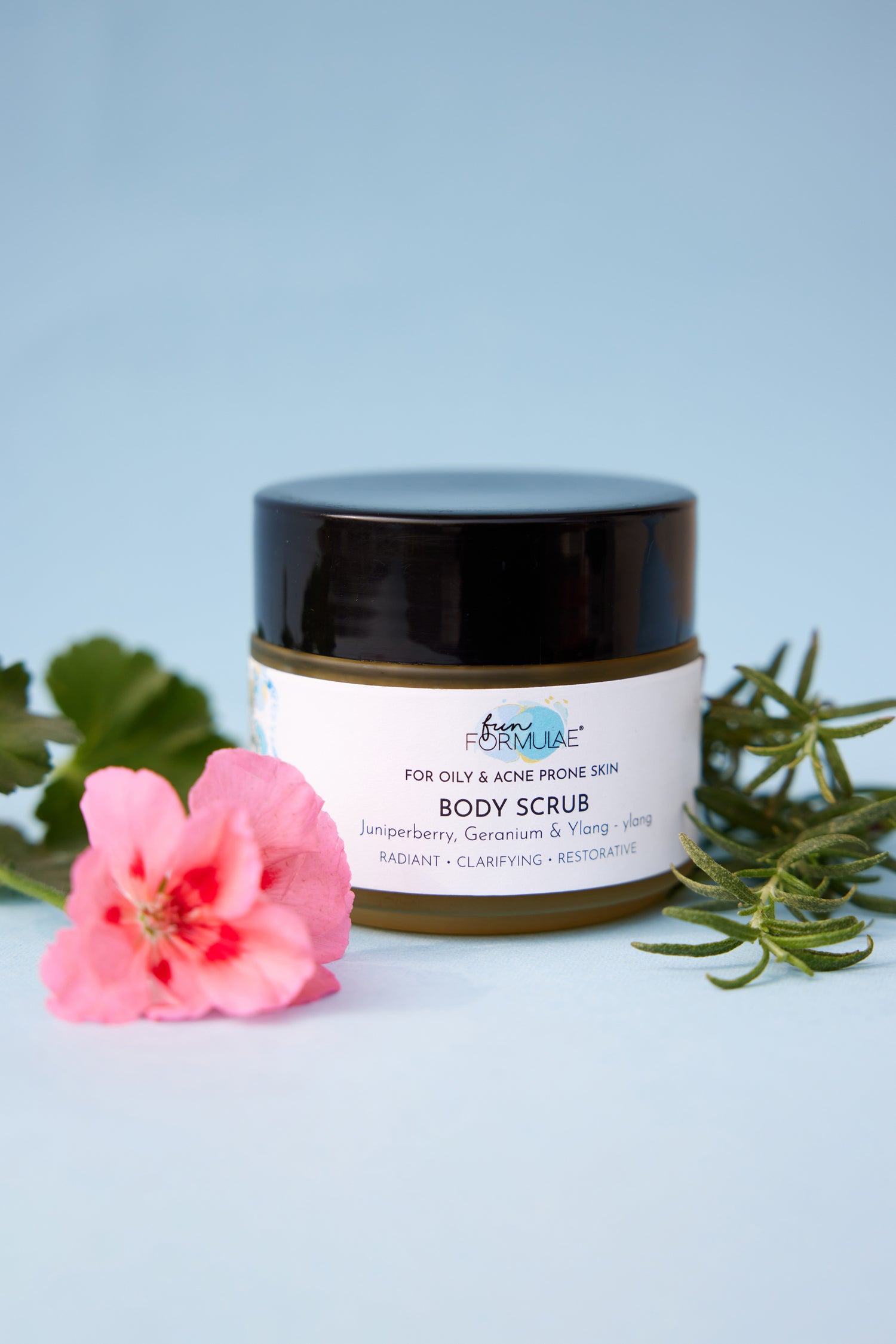 RADIANT CLARIFYING RESTORATIVE BODY SCRUB