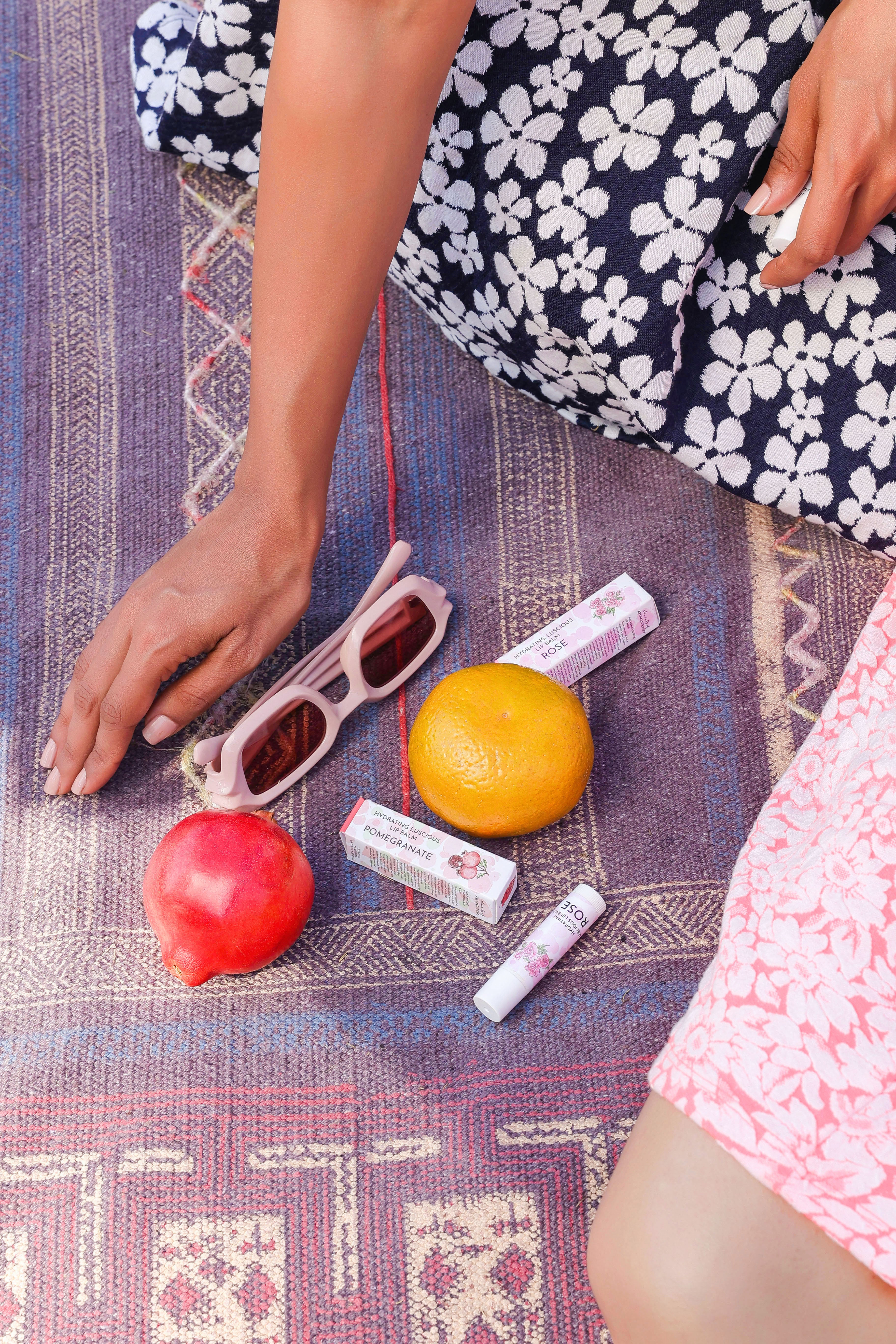 HYDRATING LUSCIOUS ORANGE LIP BALM