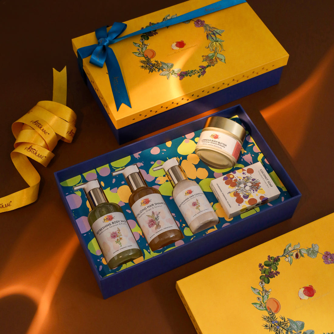 CELEBRATION GIFT BOX